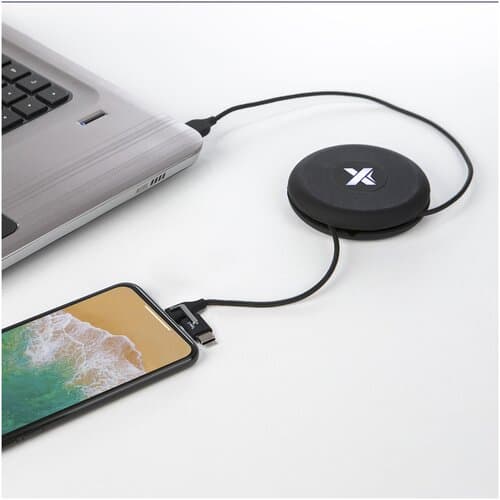 SCX.design C18 3-in-1 Travel Ladekabel mit Leuchtlogo