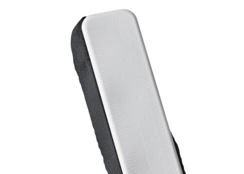 5-in-1 Travel Powerbank 2600 mAh - Kofferwaage - Taschenlampe - Lineal - Temperaturmesser