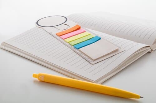 Relact Mark Lesezeichen aus Milchkarton