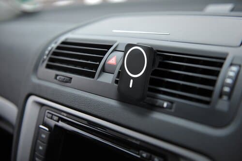 Chargeway Kfz-Ladegerät und Handyhalter für das Auto