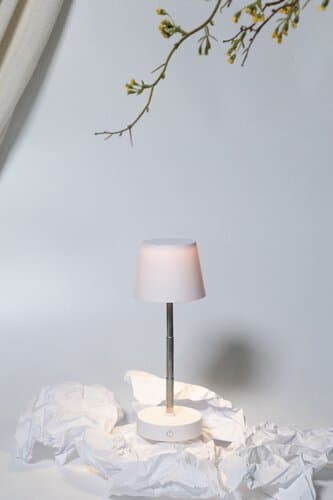 Cosmopolitan RABS Tischleuchte