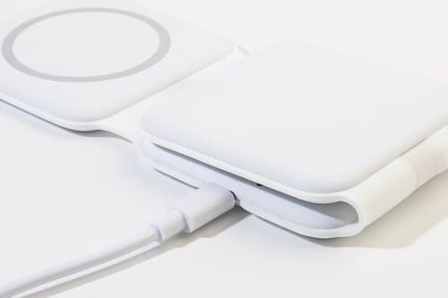 FolCharge 3in1 Wireless-Charger aus RABS