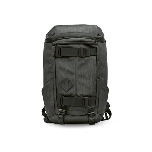 Paso 20L Rucksack aus rPET. Untere Schlaufen. Laptops bis 17"