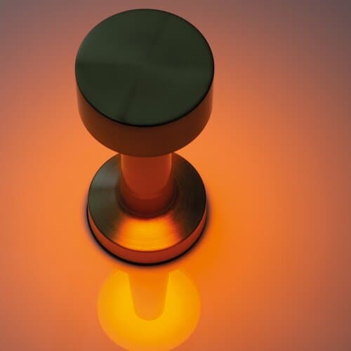 Tischlampe aus Edelstahl mit Akku ILSE