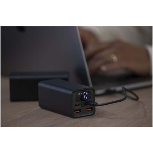 Acamar 70 W 20.000 mAh Laptop Powerbank aus recyceltem Aluminium