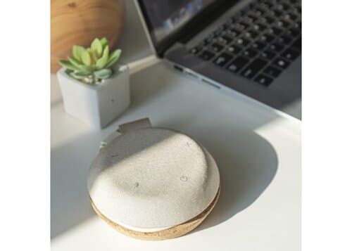 3189 | Xoopar Meetair Conference Speaker