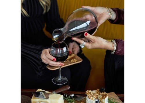 Sagaform Nature Weinkaraffe mit Korkstopfen 2 liter