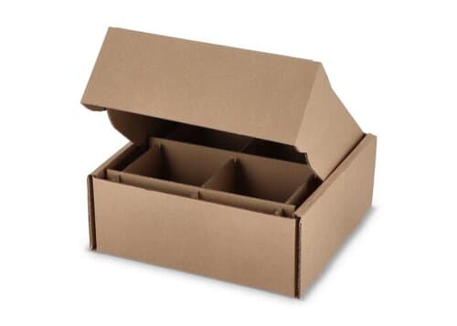 Individuelle Geschenkverpackung für 4 Tassen 24.3 x 24.3 x 9.9 cm