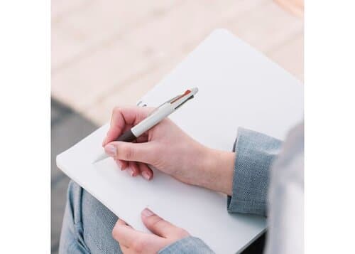 Kugelschreiber mit 4 Schreibfarben