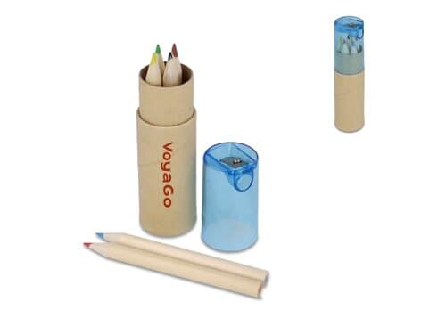 Buntstifte in Pappröhre mit Anspitzerdeckel