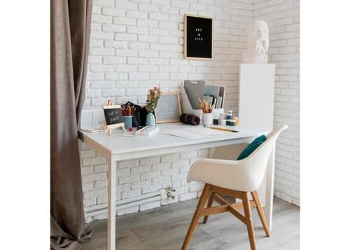 Kreidetafel auf Staffelei